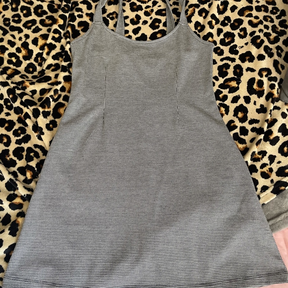 Black and White dress!